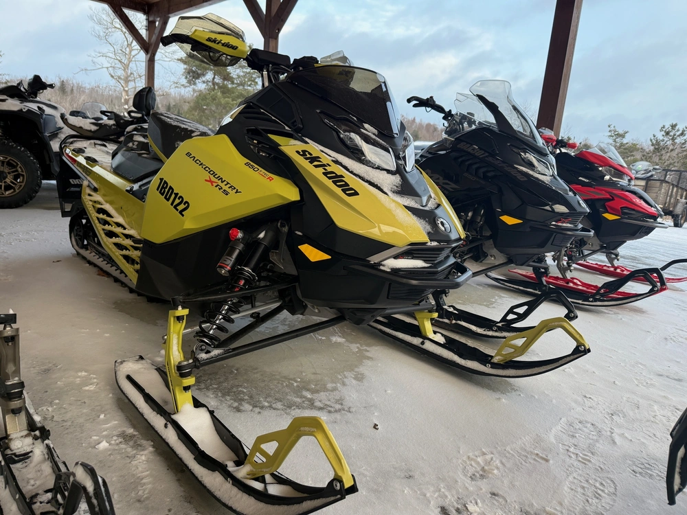 2025 Ski-doo Backcountry X-rs (43") 850 E-tec Turbo R (uzs5) alt