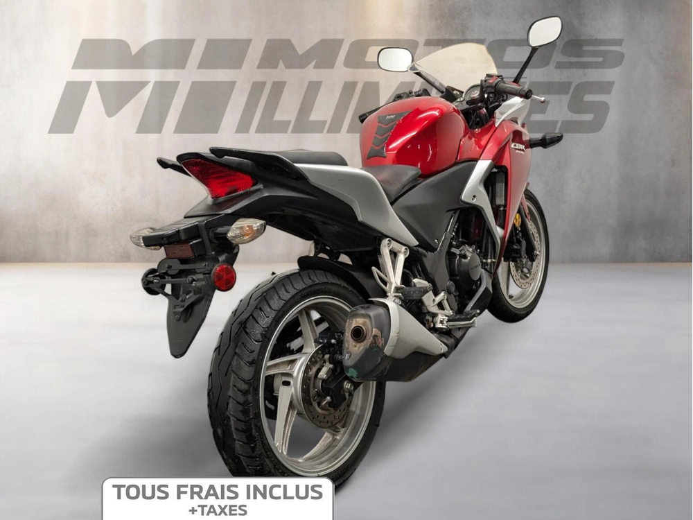 Honda Cbr250r 2011 alt