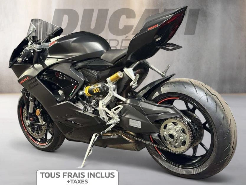 Ducati Panigale V2 2024 alt
