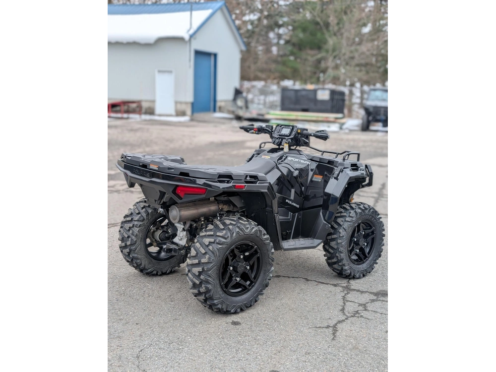 Polaris Sportsman 570 Trail Eps | 🌟 Trail Eps 2023 – Traction 4x4 & Conduite Stable 🌟 | 2023 alt