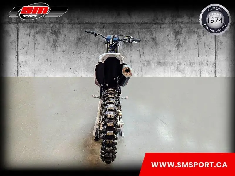 2025 Husqvarna FC 450 thumbnail 5