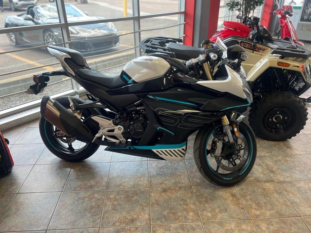 2023 Cfmoto 450 Ss alt