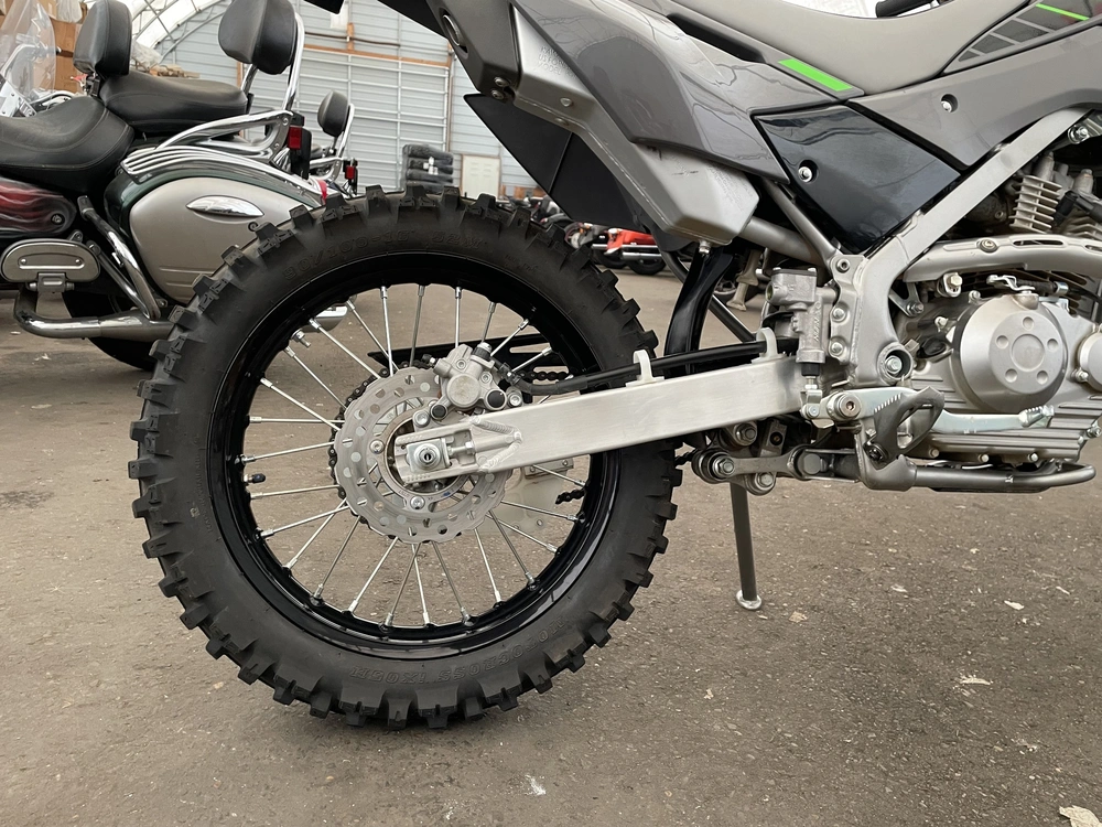 2025 Kawasaki Klx140r L alt