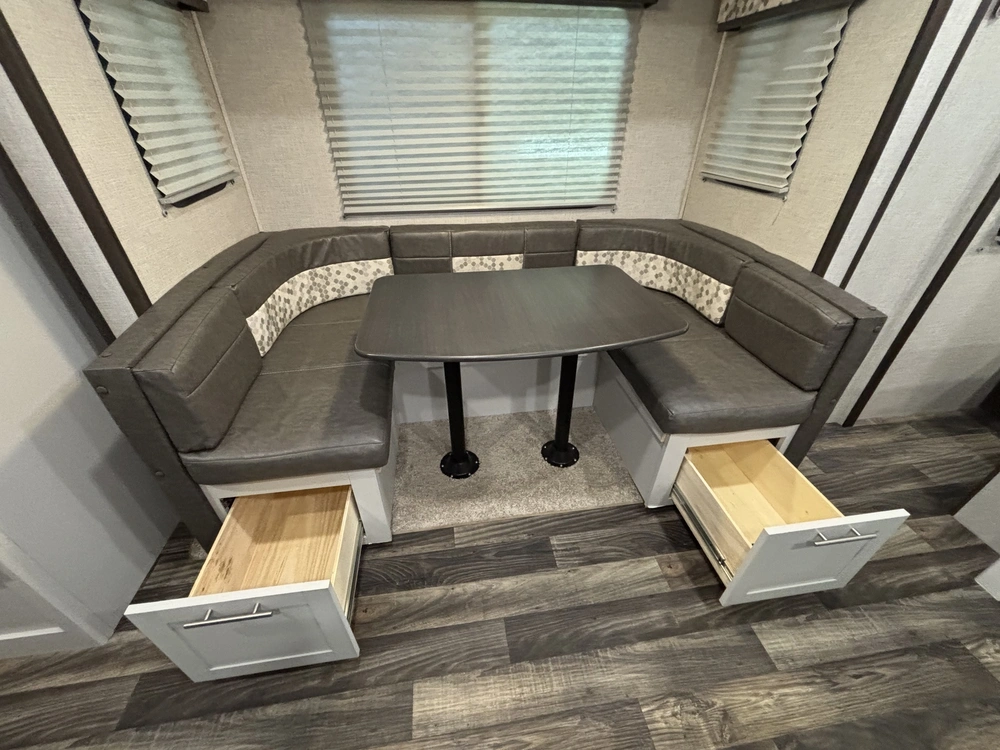 Keystone Rv Bullet 22rbp 2019 alt