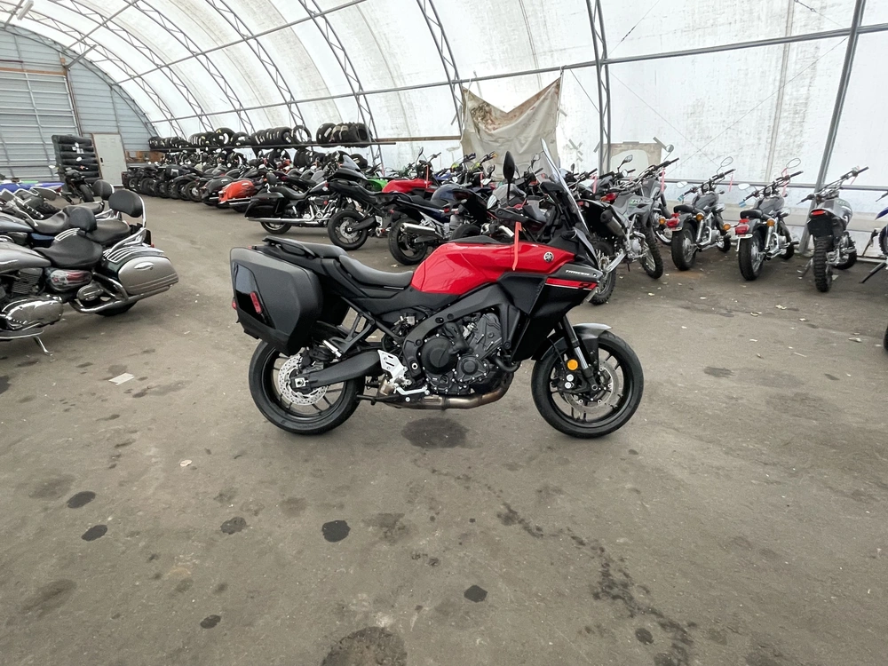 2025 Yamaha Tracer 9 Amt alt