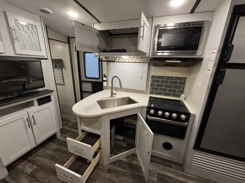2019 Keystone RV Bullet 22RBP
