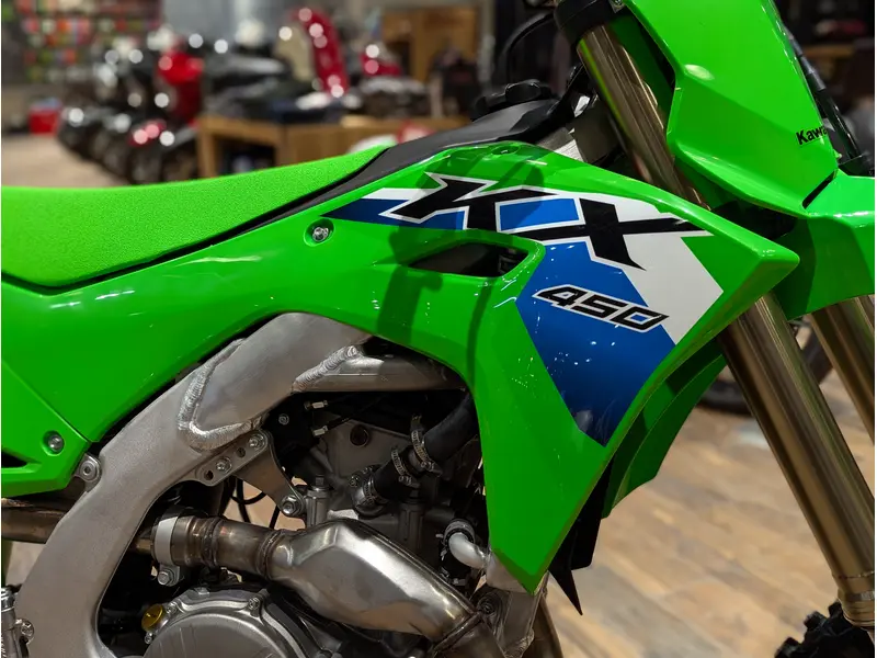2026 Kawasaki KX450 // Lime Green