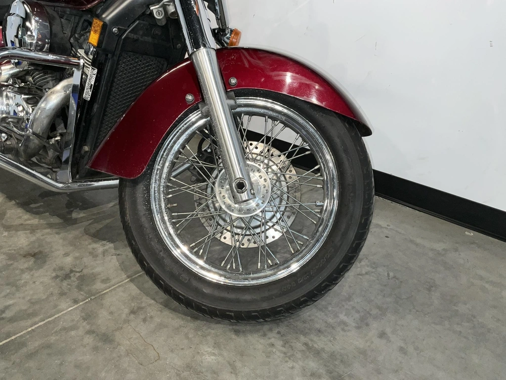 Honda Shadow 750 2004 alt