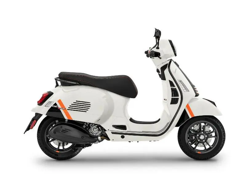 2023 Piaggio GTS 300 HPE Super Sport