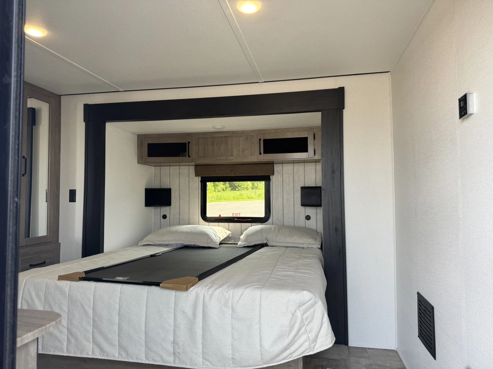 Palomino Puma (park) 402lft 2026 alt