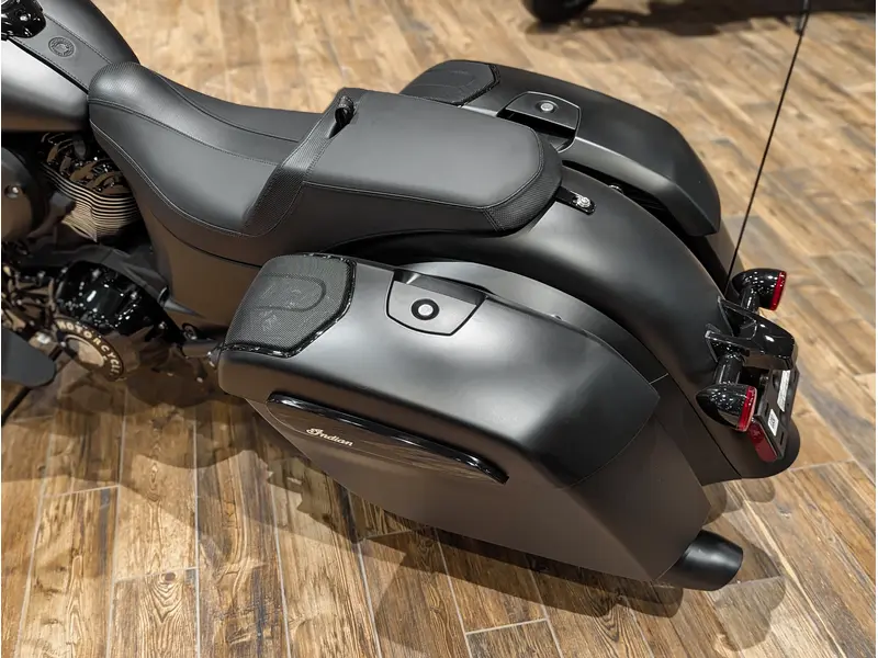 2026 Indian Motorcycle Chieftain Dark Horse + PowerBand Audio Package // Black Smoke