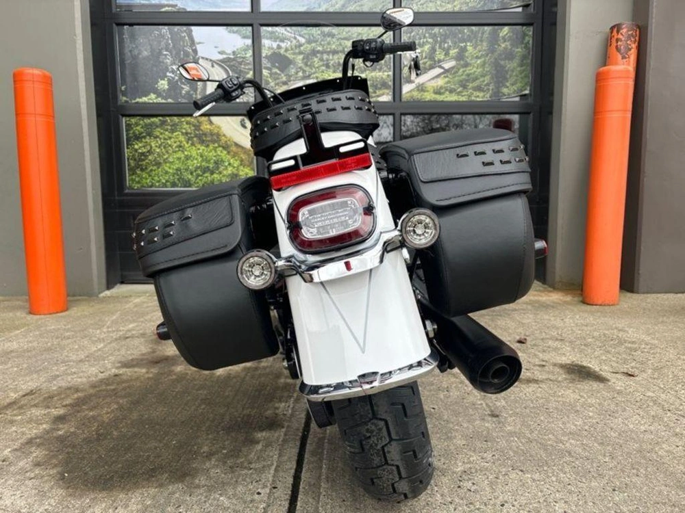 2025 Harley-davidson Flhc - Heritage Classic alt
