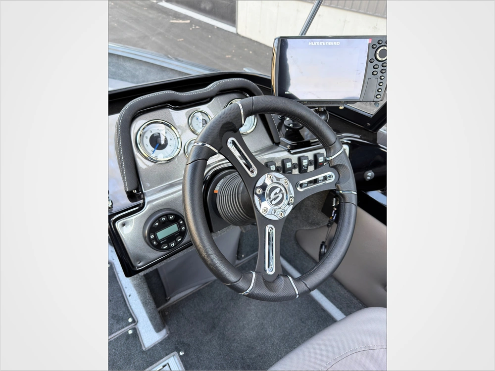 2026 Smoker-craft Ultima 172 Dc alt