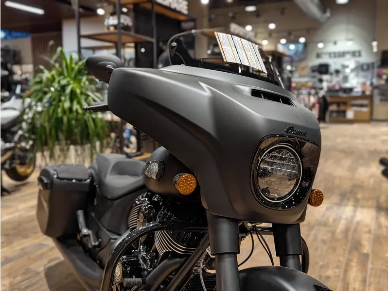 2026 Indian Motorcycle Chieftain Dark Horse + PowerBand Audio Package // Black Smoke