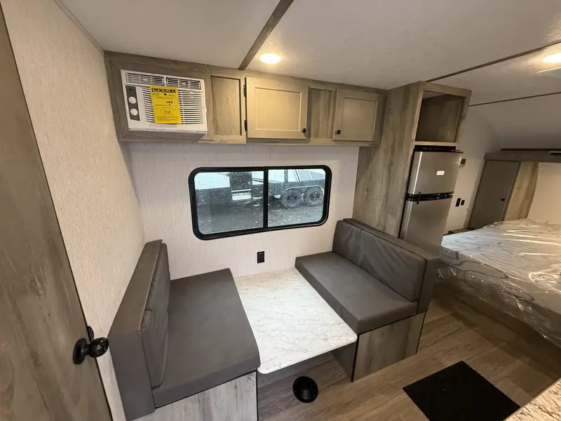 Sunset Park RV Sunlite Limited 19RB 2027