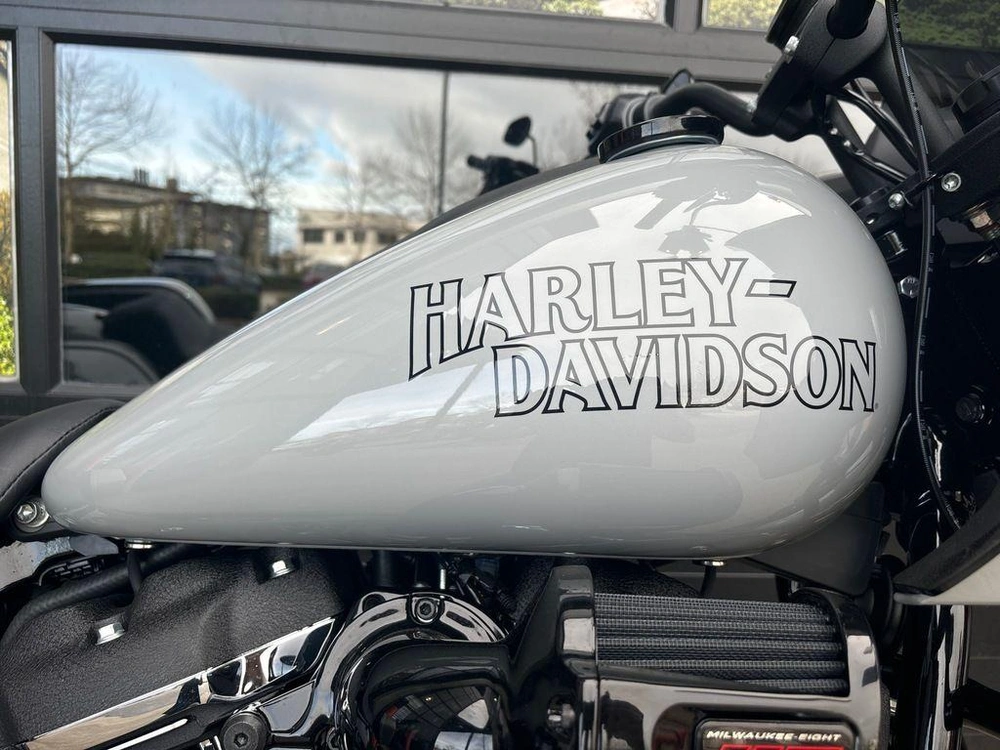 2025 Harley-davidson Fxlrst - Low Rider® St alt