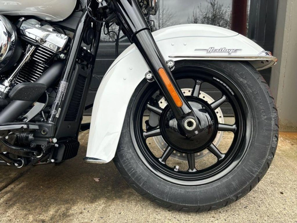 2025 Harley-davidson Flhc - Heritage Classic alt