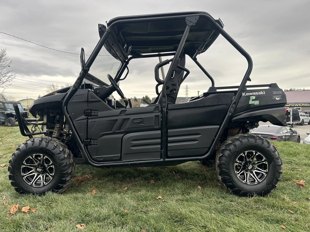 2015 Kawasaki Teryx alt
