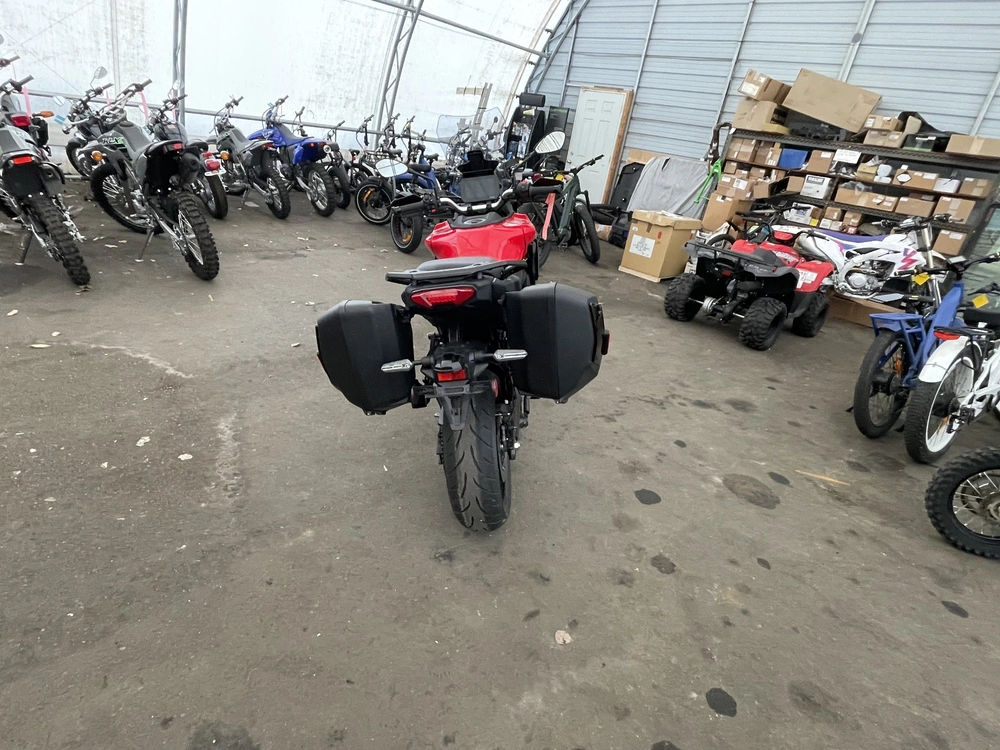 2025 Yamaha Tracer 9 Amt alt