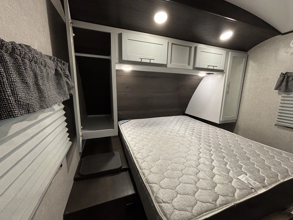 Keystone Rv Bullet 22rbp 2019 alt