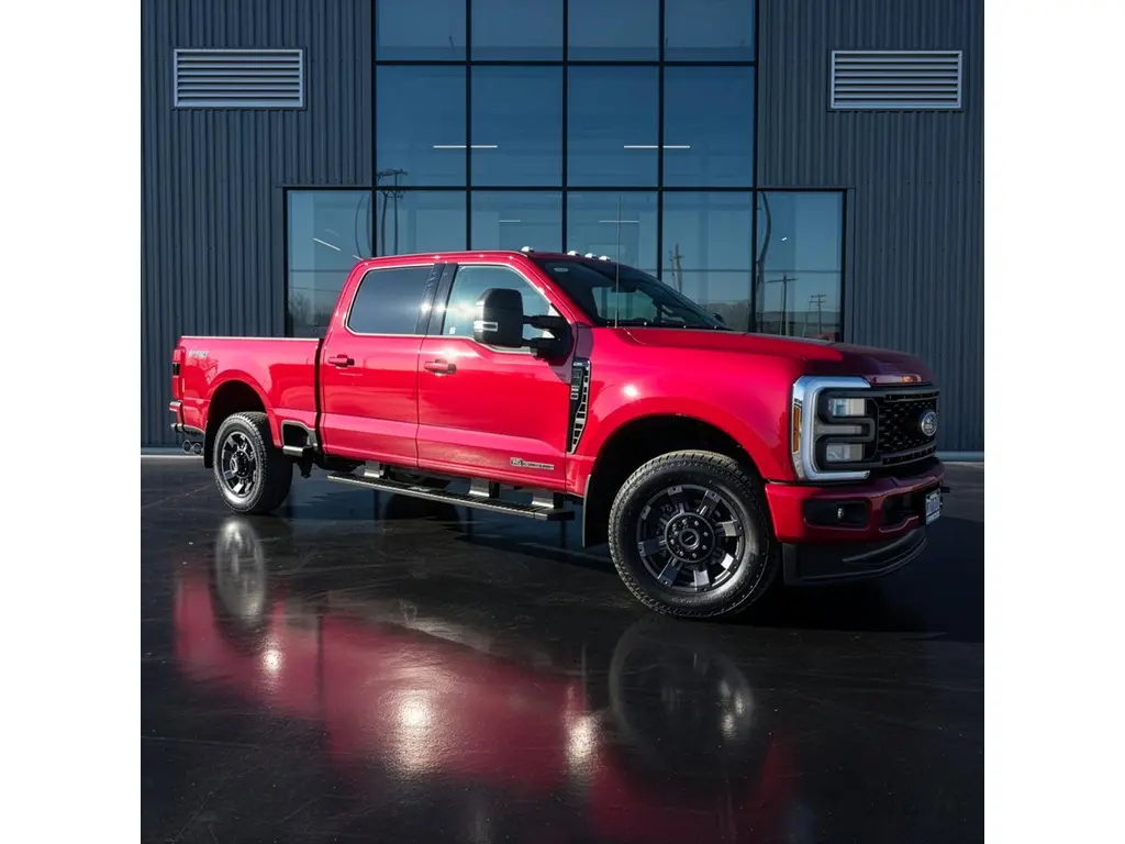 2024 Ford F-250 XLT 4X4 Crew Cab 6.7L Power Stroke V8 Diesel Lariat Leather Interior