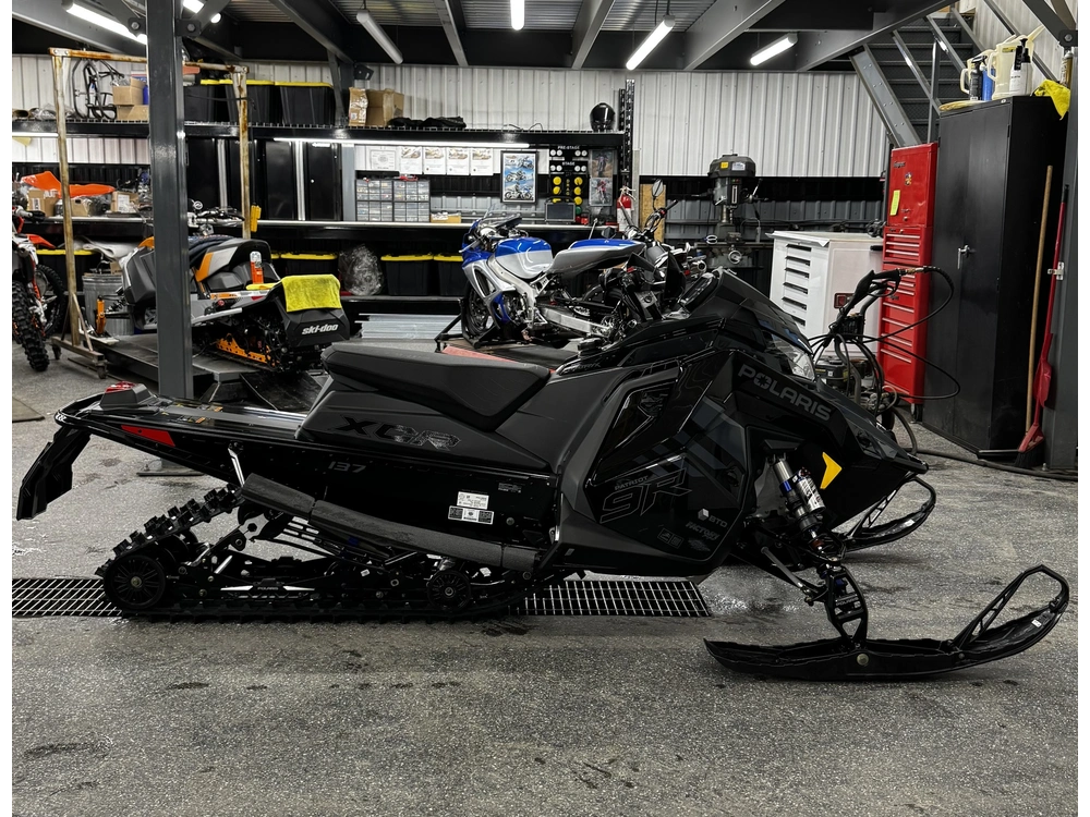 Polaris 9r Indy Xcr 137 2026 alt