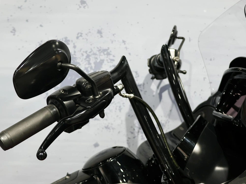 Harley-davidson Road Glide Limited Fltrk 2020 alt