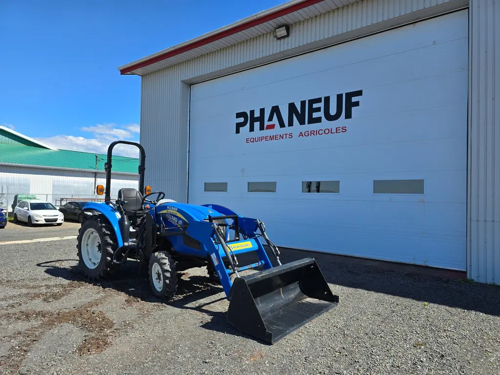 2014 New Holland boomer 37