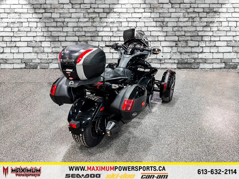 2014 Can-Am SPYDER RTS SM5