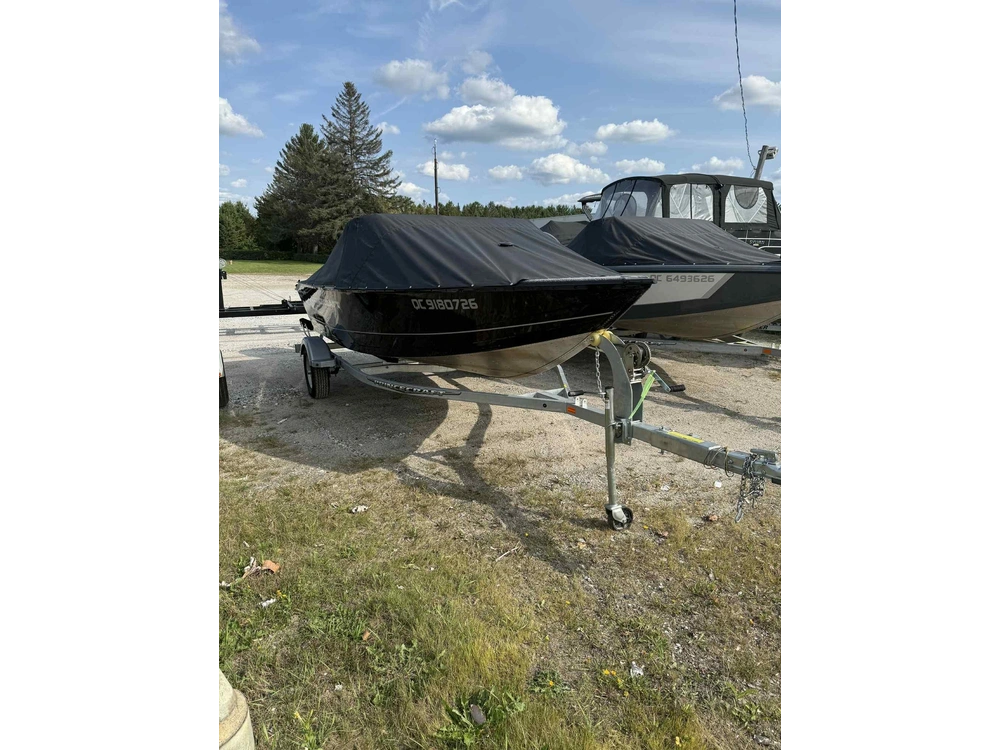 2023 Princecraft Holiday 162 Max alt