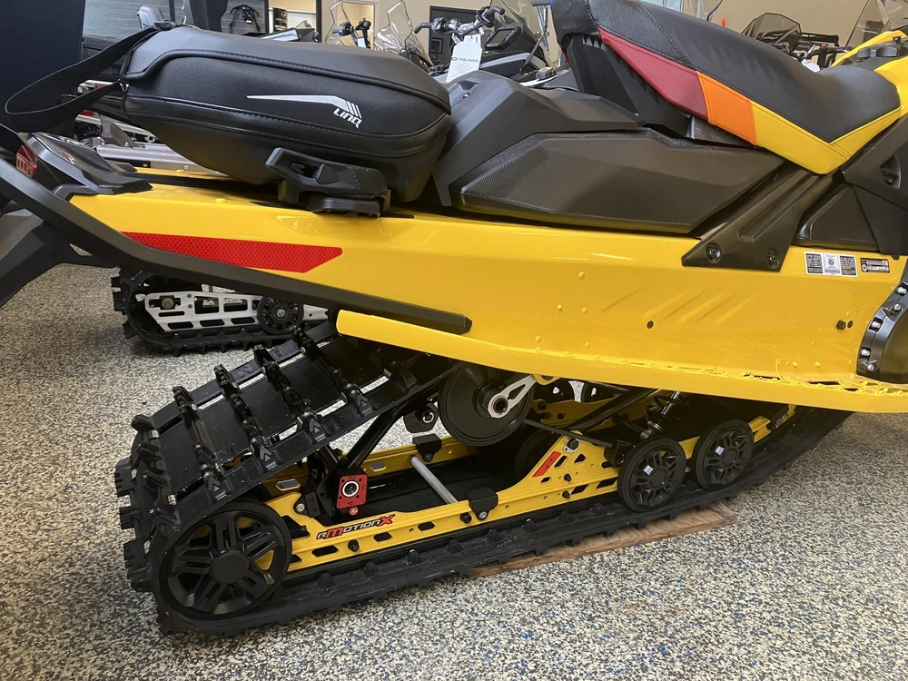 2023 Ski-doo 600r E-tec® Mxz Blizzard 600 E-tec alt