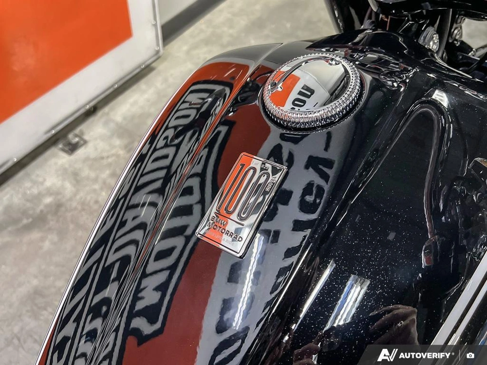 2023 Bmw R 18 100 Years alt