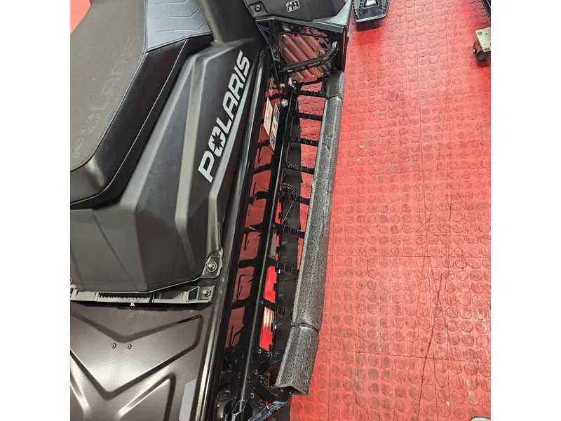 2025 Polaris 850 RMK KHAOS 155