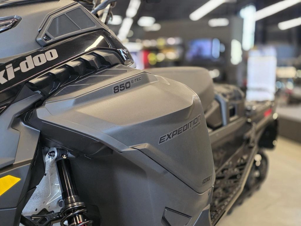 Ski-doo Expedition Xtreme 850 2026 alt