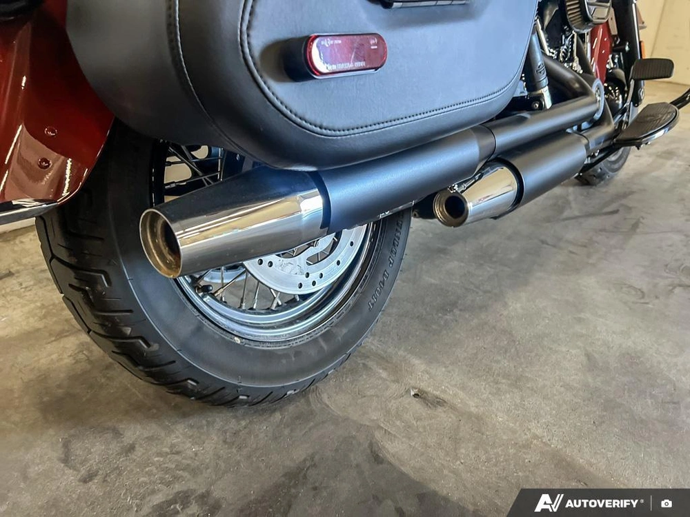 2024 Harley-davidson Flhcs - Heritage Classic alt