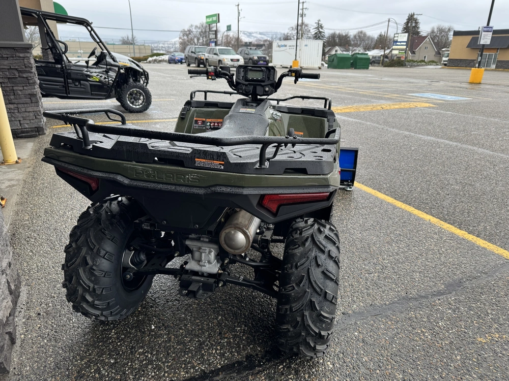 2025 Polaris Sportsman 450 H.o. Eps With Winch And Plow alt