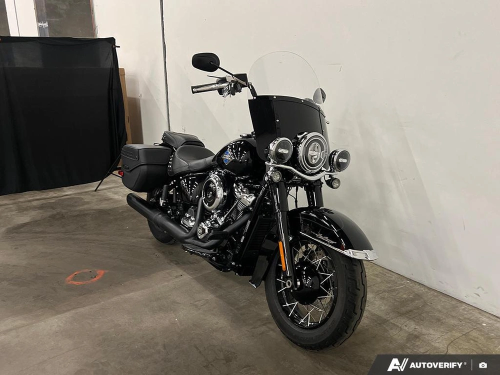 2025 Harley-davidson Flhc - Heritage Classic alt