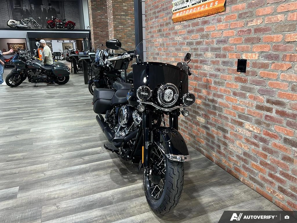 2025 Harley-davidson Flhc - Heritage Classic alt