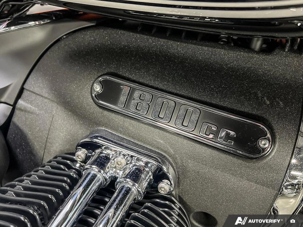 2023 Bmw R 18 100 Years alt