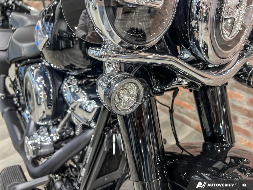 2025 Harley-davidson Flhc - Heritage Classic alt