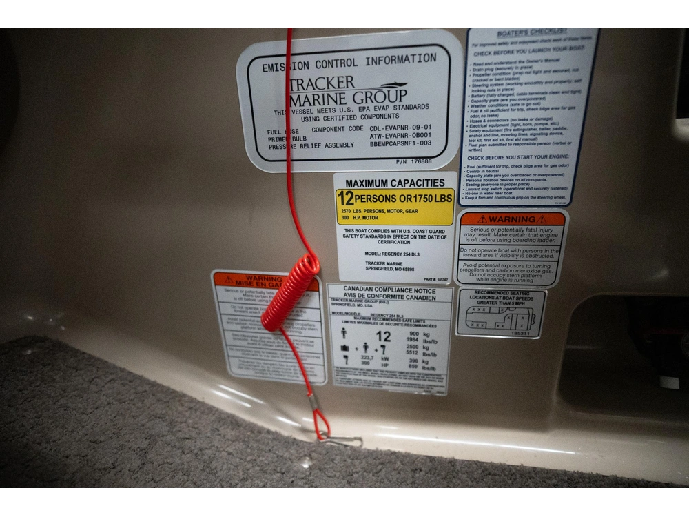 2016 Regency 254dl3 alt