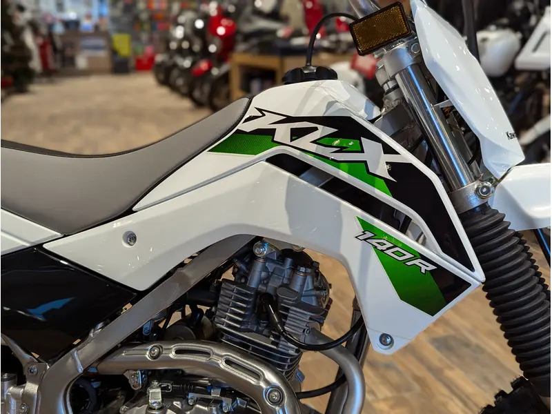 2026 Kawasaki KLX140R // Bright White