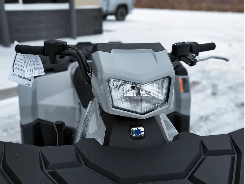 Polaris Sportsman 570 // Ghost Gray 2026