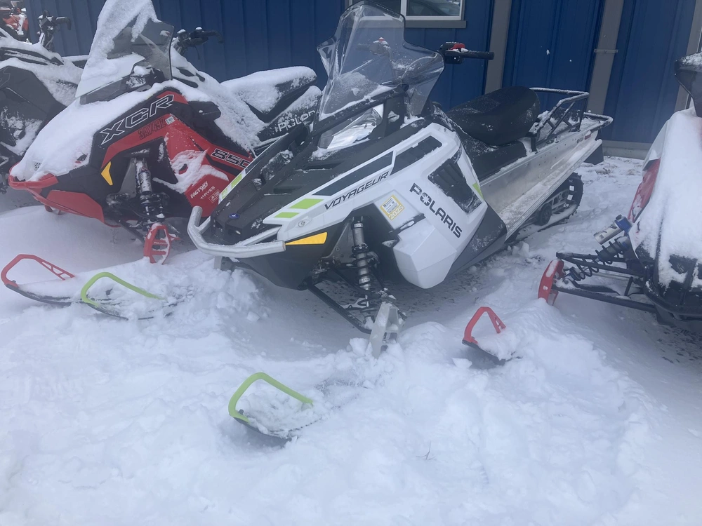 2025 Polaris 550 Voyageur 144 alt