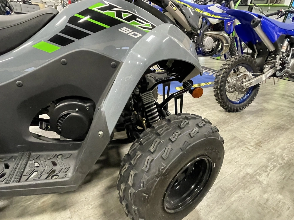 2025 Kawasaki Kfx90 alt