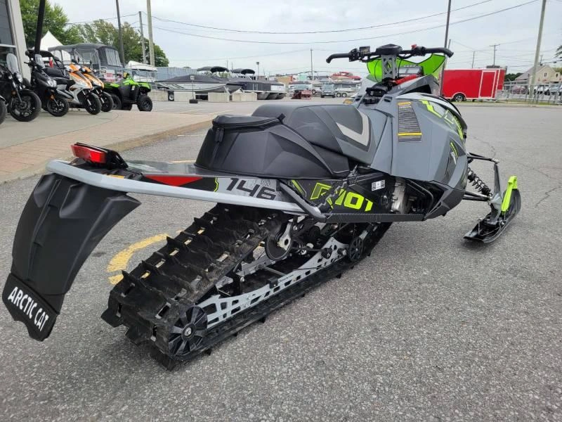 Arctic Cat Riot 8000 Qs3 2021 alt