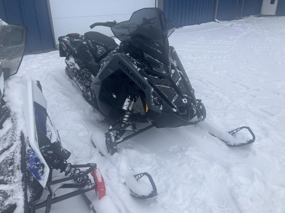 2021 Polaris S21tdp8rs 850 Indy Xc 137 Launch Edition alt