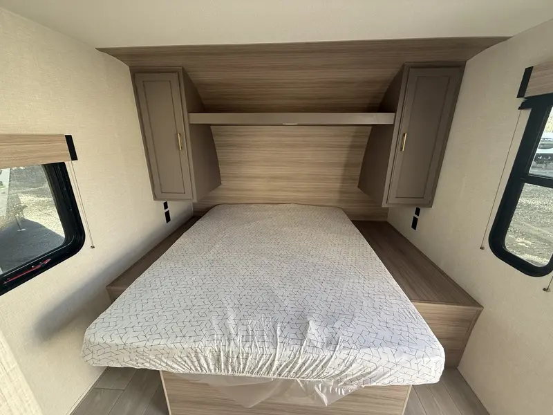 2026 KZ-RV Sportsmen Select 210RDSL