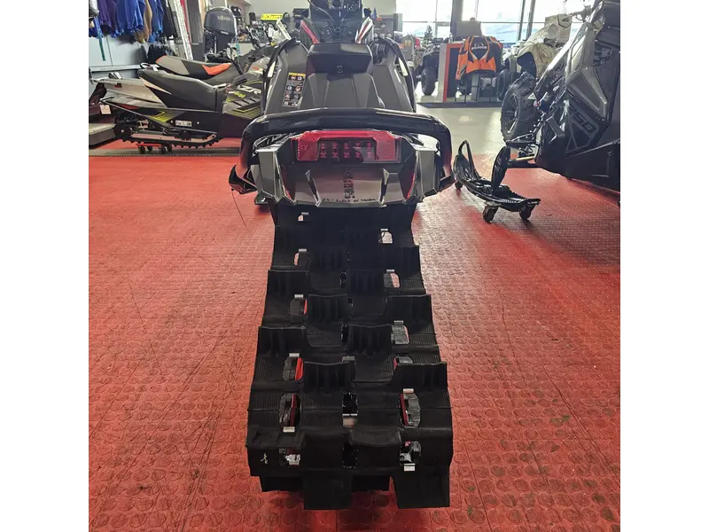 2025 Polaris 850 RMK KHAOS 155