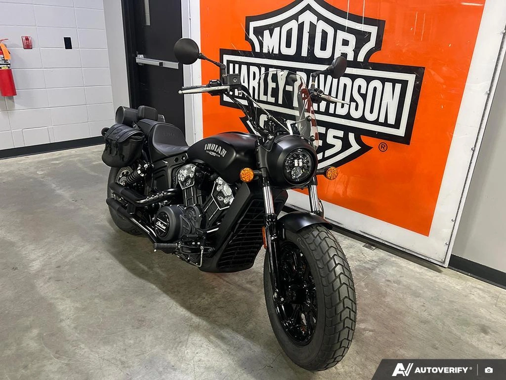 2022 Indian Motorcycle Scout® Bobber Abs Black Metallic alt